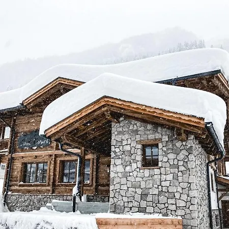 Cupids New * Ischgl
